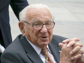 Sir Winton emléktáblája
